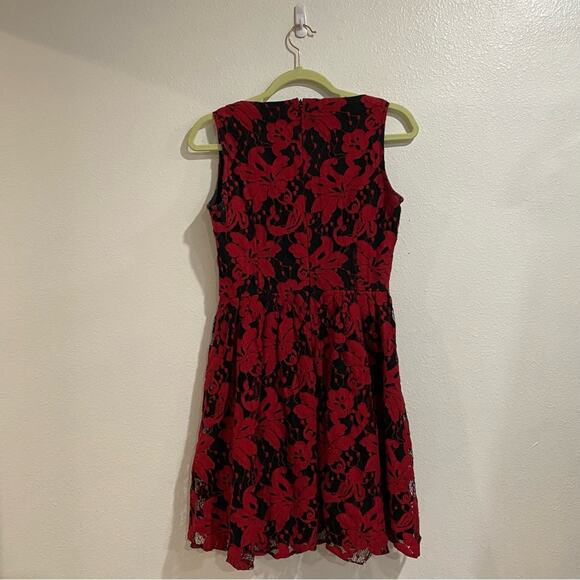 BB Dakota Red Lace Sleeveless Midi Fit Flare Dress Sz 4 - Picture 9 of 11
